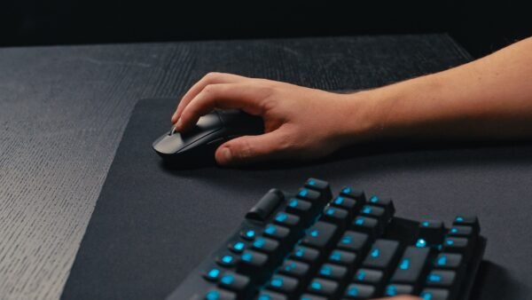 Mysz Logitech G Pro X2 SuperLight Bk Mysz Logitech G Pro X2 SuperLight Bk