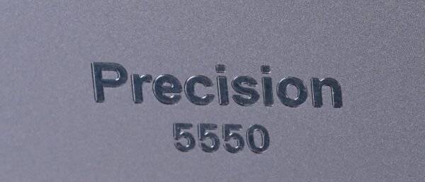 DELL PRECISION 5550 i9-10885H 32GB 512GB SSD 15" FHD(T2000) Win11pro + zasilacz UŻYWANY klawiatura DE